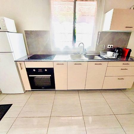 Le Marjulem Apartment Terre-De-Haut Ngoại thất bức ảnh